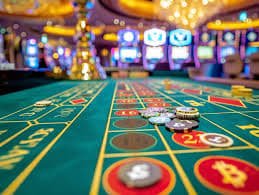 Live Golden Toad dealer table at mega303 login showing animal symbols and betting interface